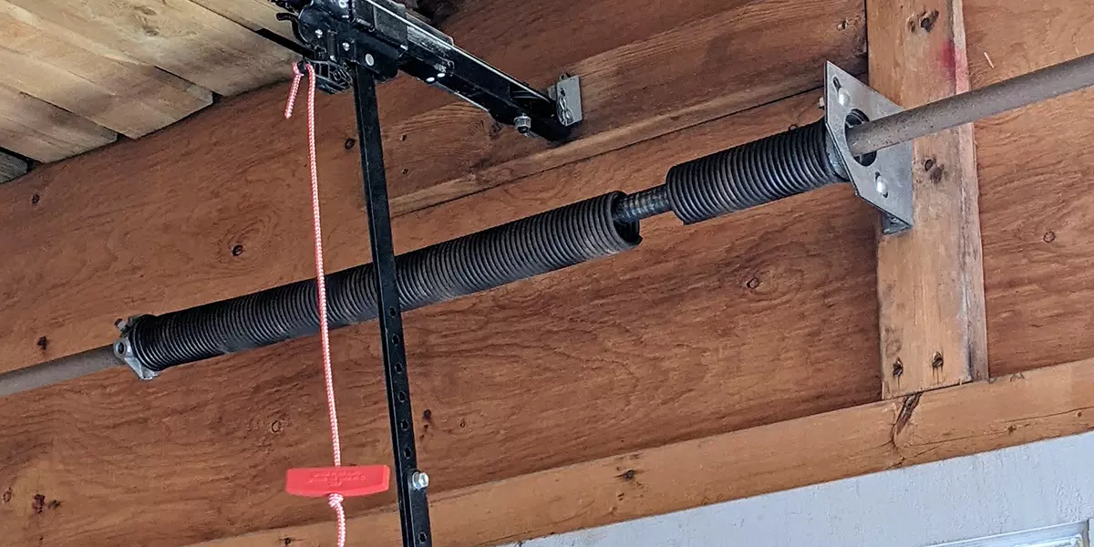 Garage Door Spring Repair in Lakewood, CA
